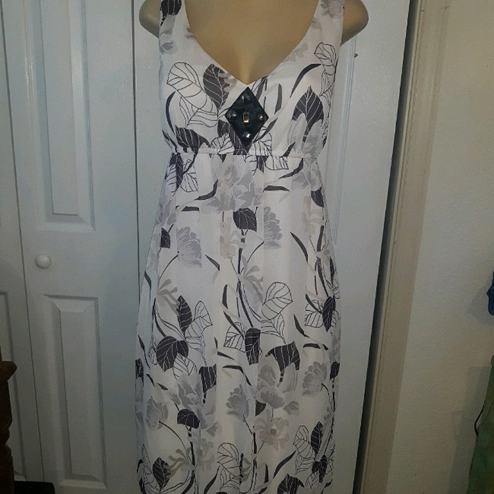 b.i.y.a.y.c.d.a. DRESS SZ 10